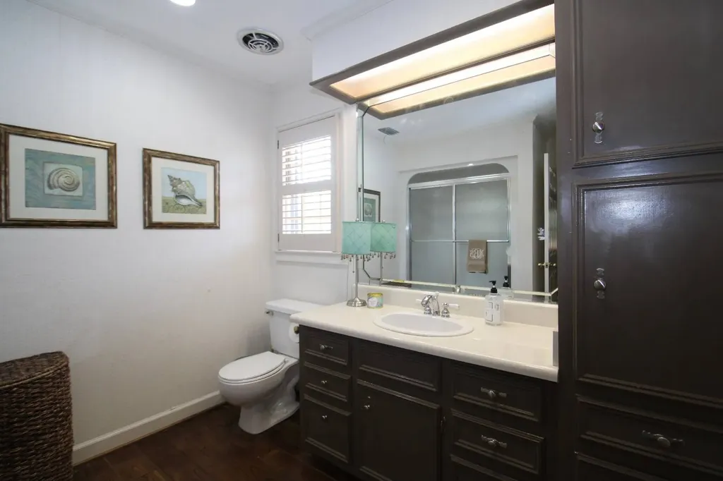 115 5th Avenue Grove Hill AL 36451