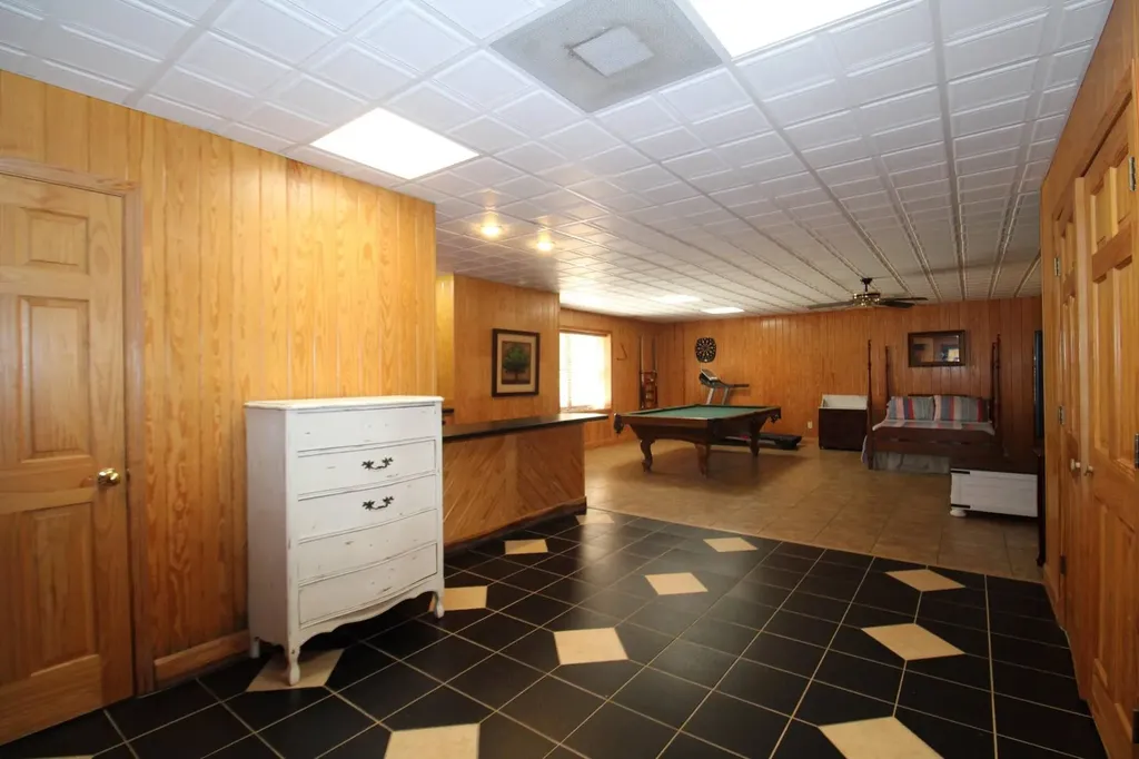 115 5th Avenue Grove Hill AL 36451