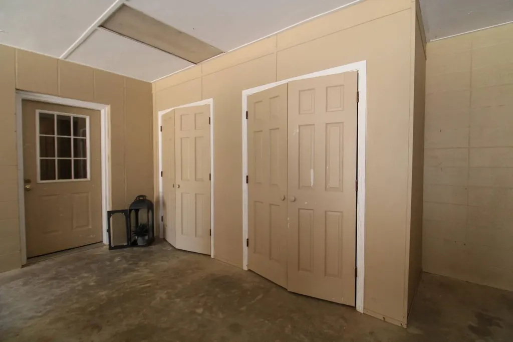 115 5th Avenue Grove Hill AL 36451