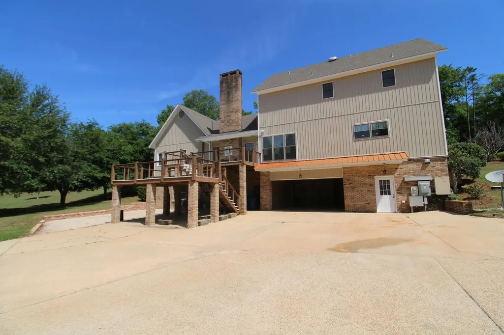 115 5th Avenue Grove Hill AL 36451