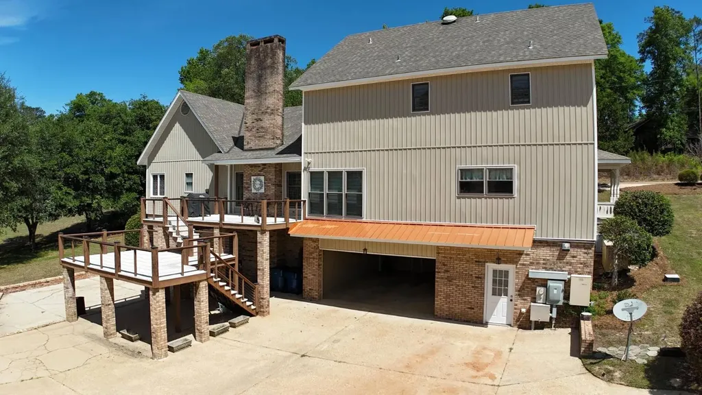 115 5th Avenue Grove Hill AL 36451