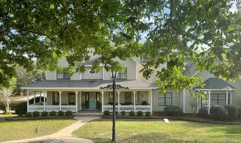 115 5TH Avenue Grove Hill AL 36451