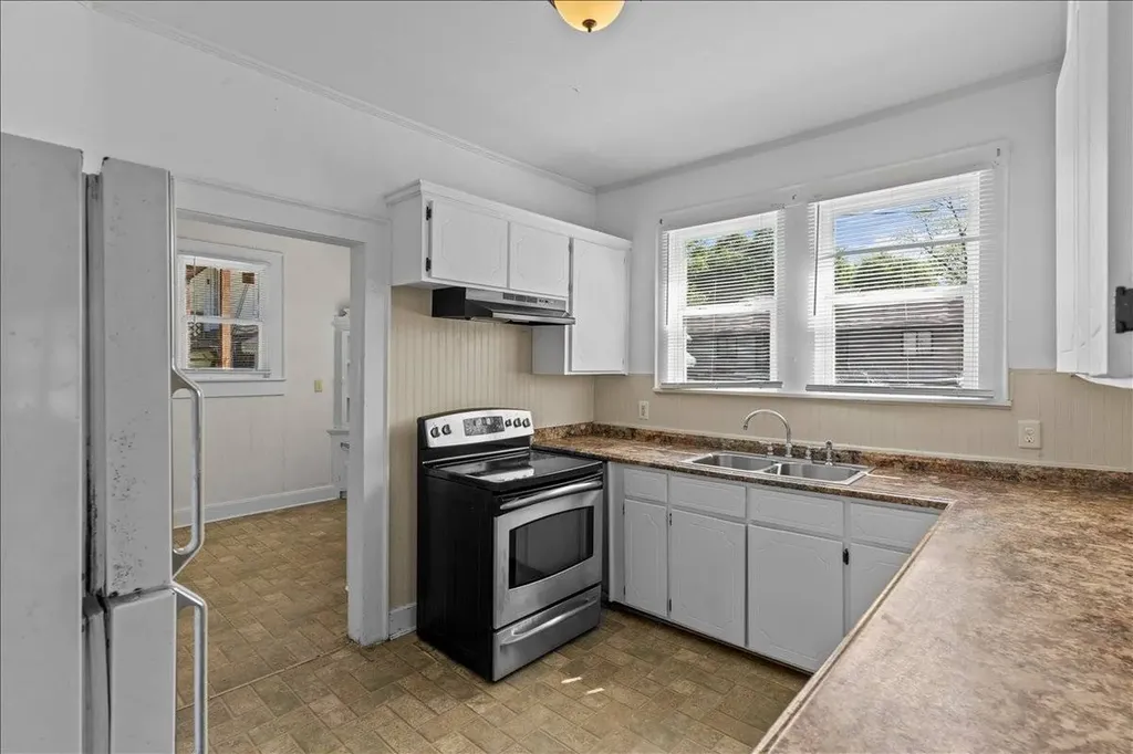 445 E Eufaula Ozark AL 36360