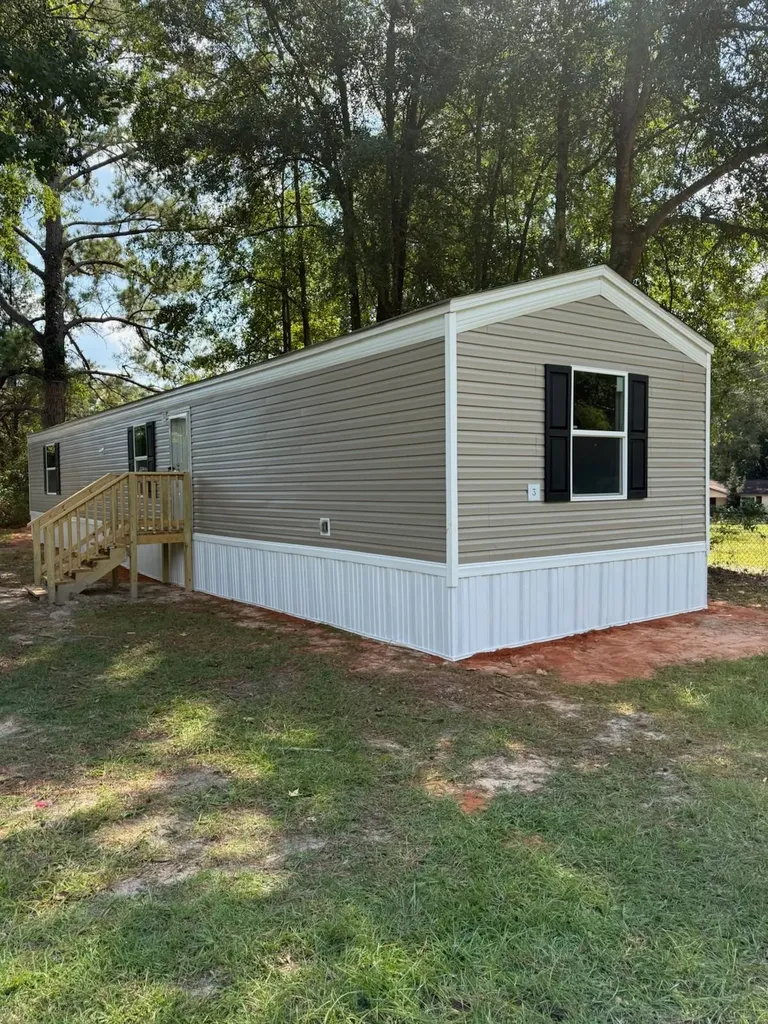 74 Dilly Branch Road Daleville AL 36322