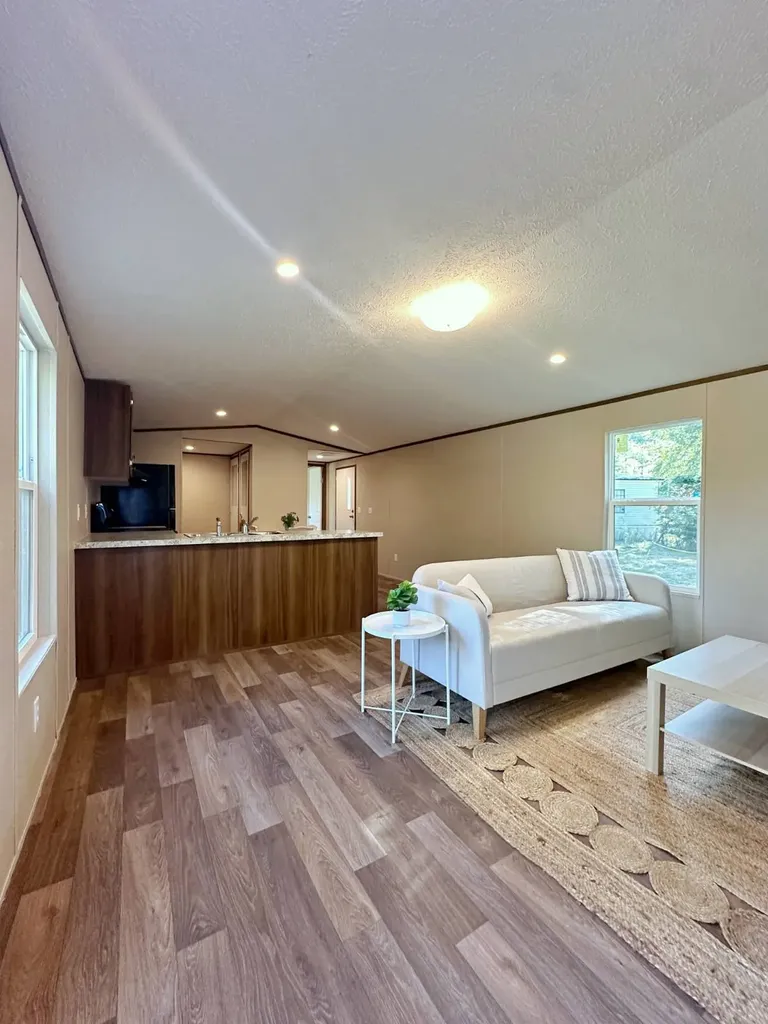 74 Dilly Branch Road Daleville AL 36322