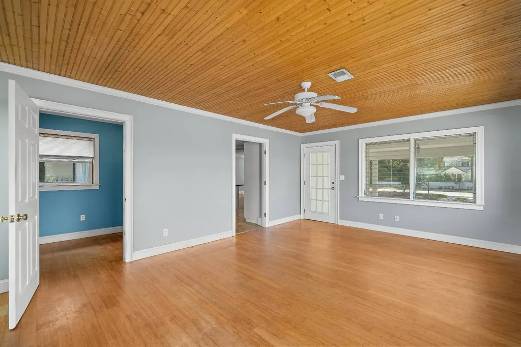 208 N. Ingleside Street Fairhope AL 36532