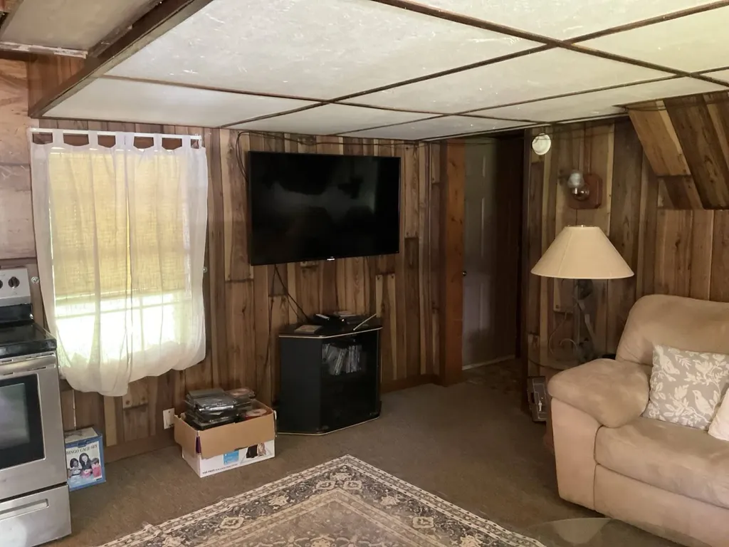 6200 County Road 491 Stevenson AL 35772