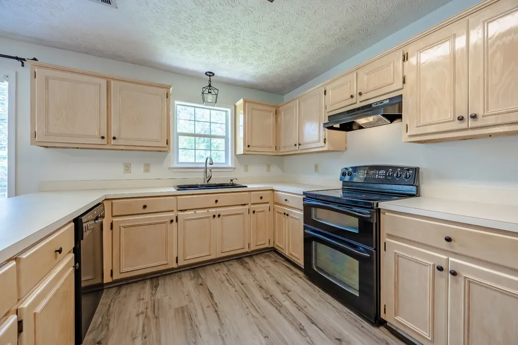 683 Yosemite Parkway Prattville AL 36067
