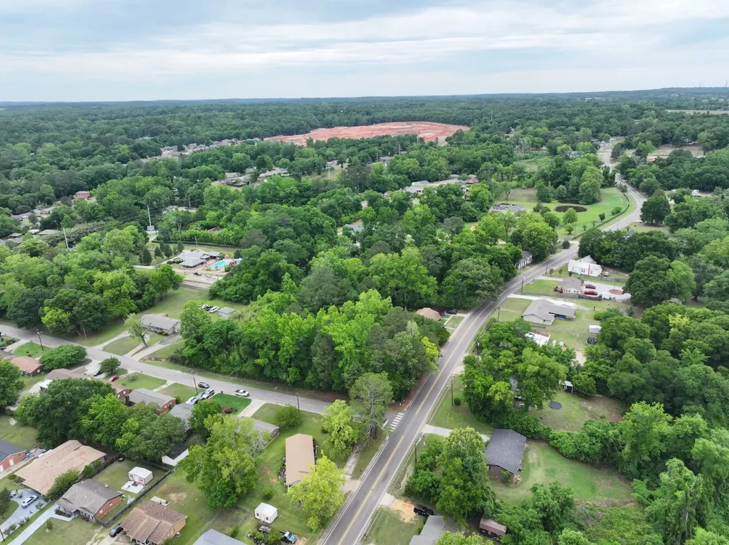623 Martin Luther King Jr. Drive Prattville AL 36067