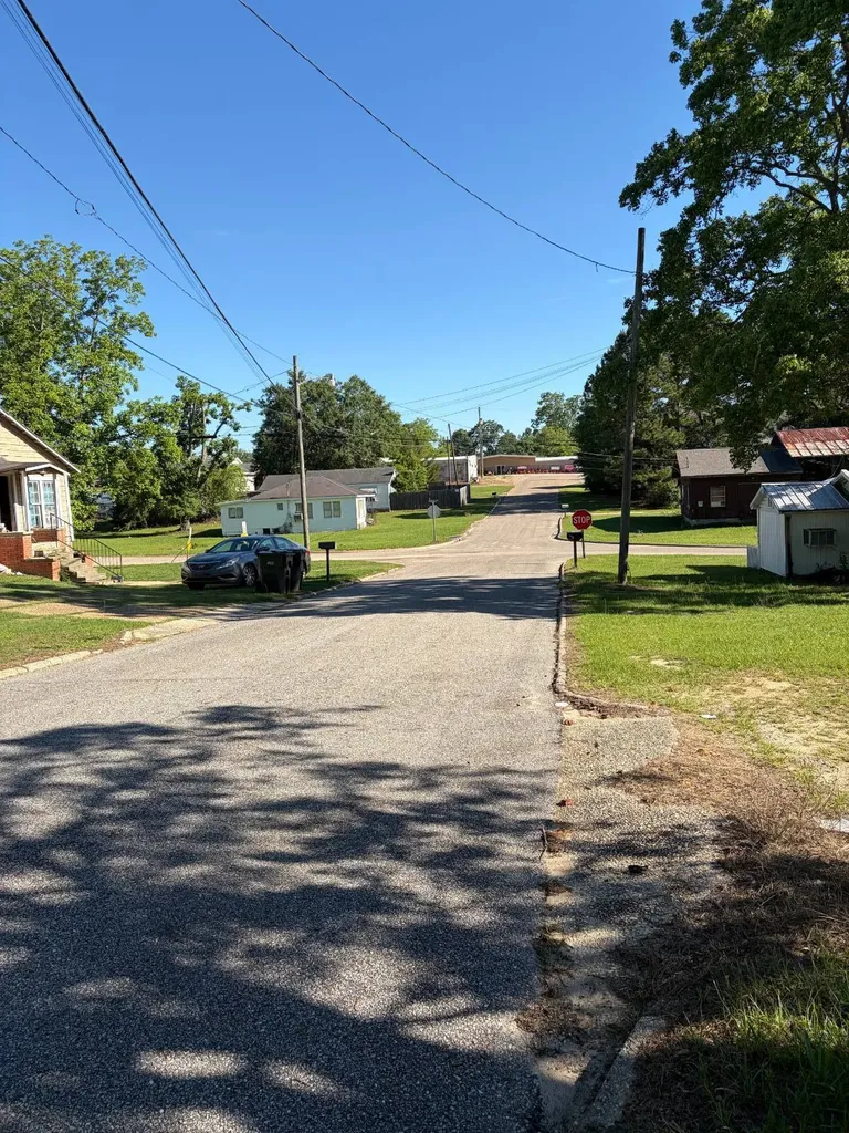 505 7th Street Opp AL 36467