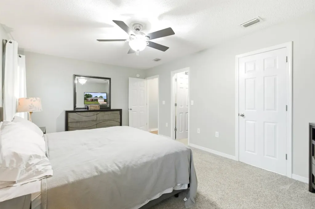 21637 Shadowbrook Street Robertsdale AL 36567