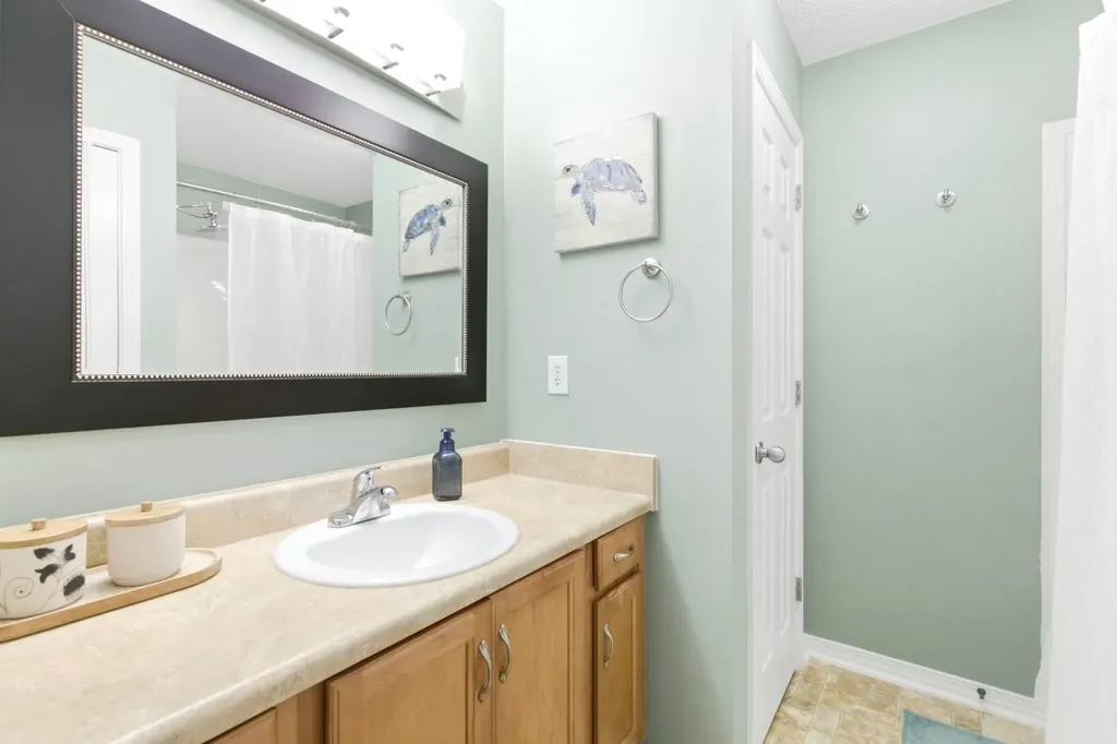 21637 Shadowbrook Street Robertsdale AL 36567