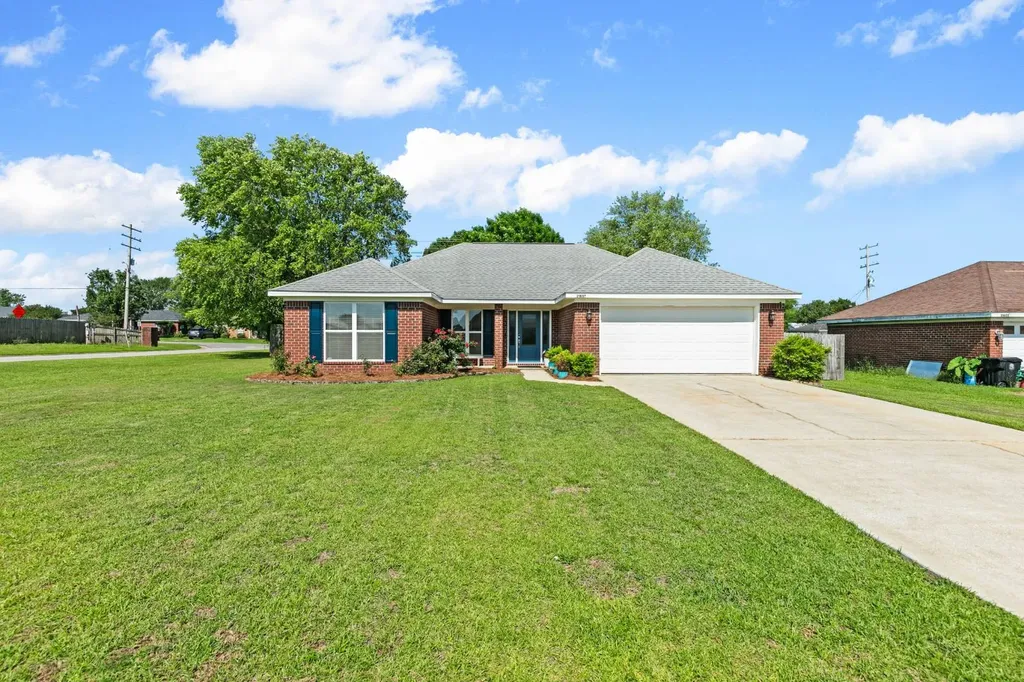 21637 Shadowbrook Street Robertsdale AL 36567