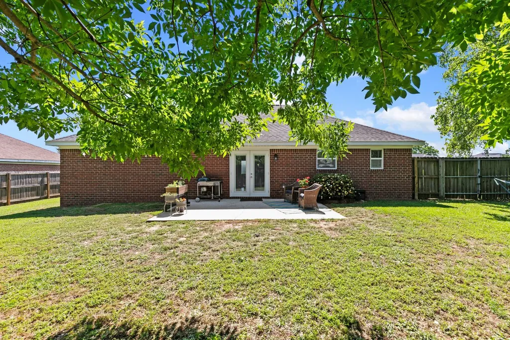 21637 Shadowbrook Street Robertsdale AL 36567