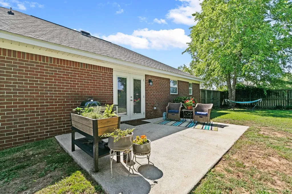 21637 Shadowbrook Street Robertsdale AL 36567
