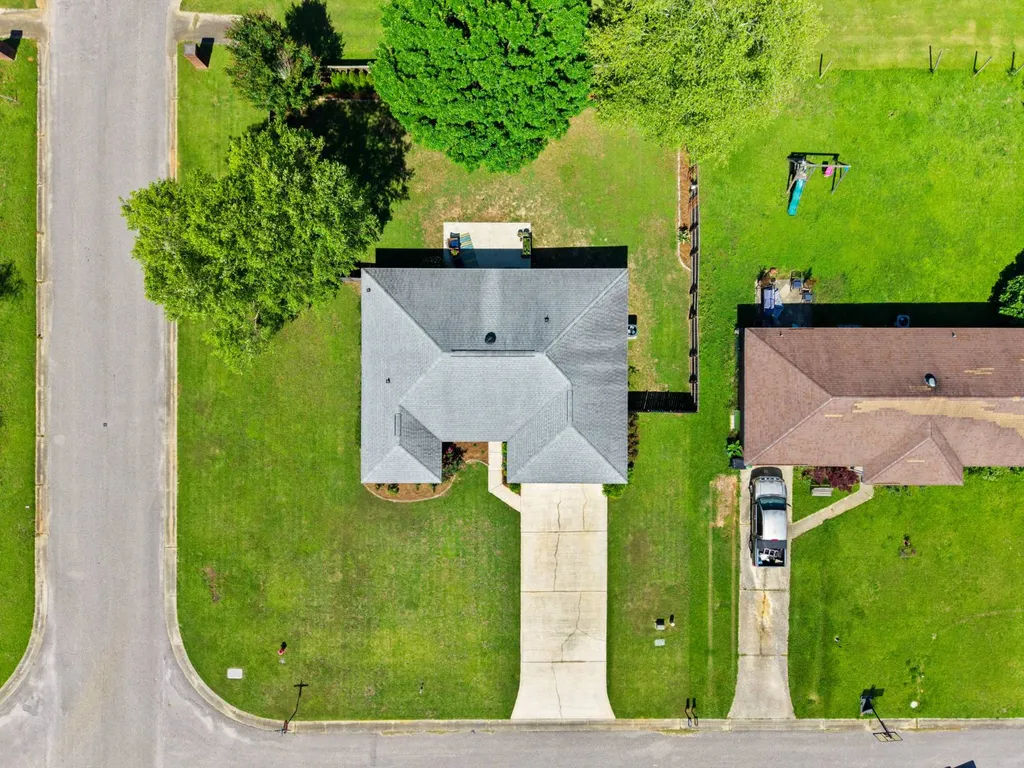 21637 Shadowbrook Street Robertsdale AL 36567