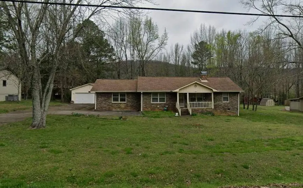 271 Dug Hill Road Huntsville AL 35741