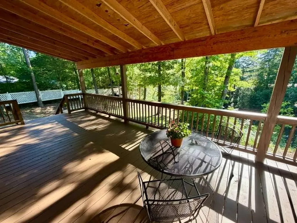 898 Lakeshore Drive Camden AL 36726