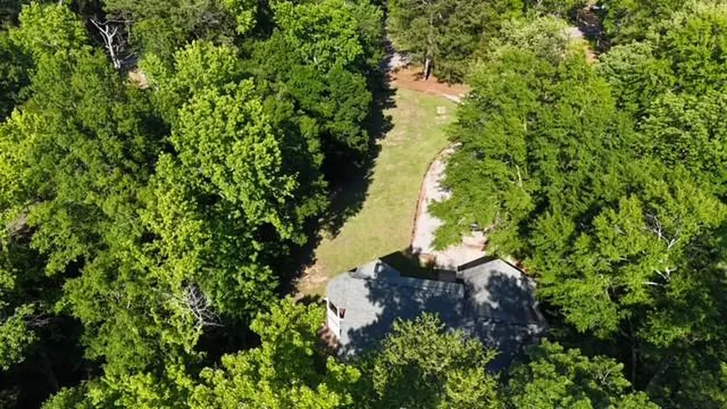 898 Lakeshore Drive Camden AL 36726