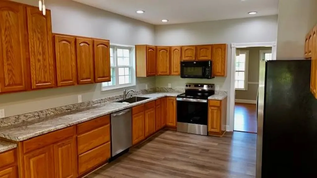 898 Lakeshore Drive Camden AL 36726