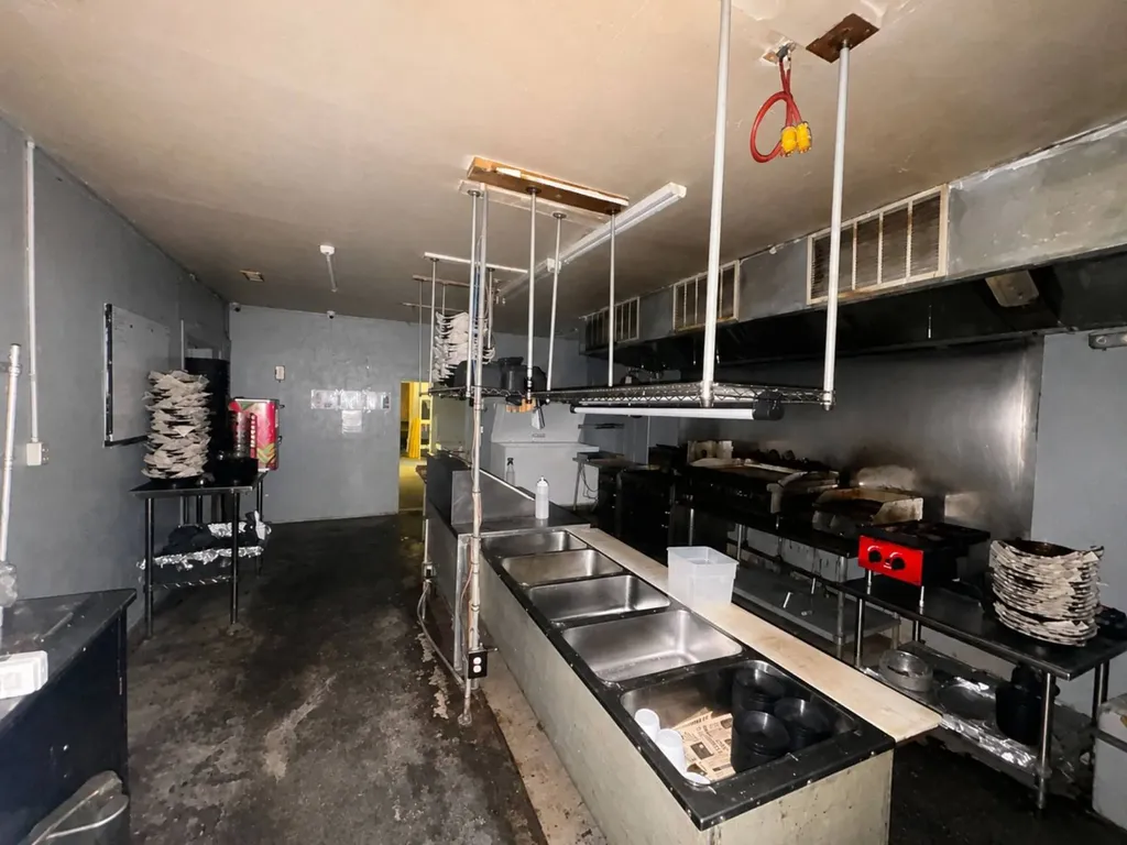 1717 State Highway 17 Hamilton AL 35570