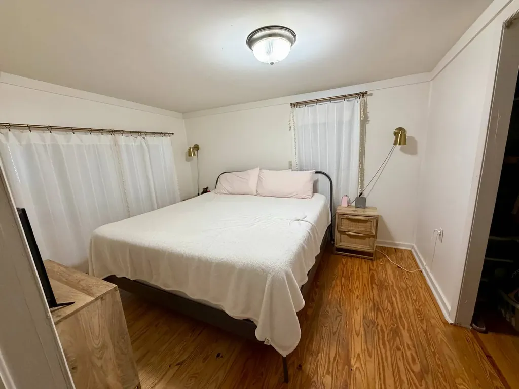 717 Morphy Avenue Fairhope AL 36532