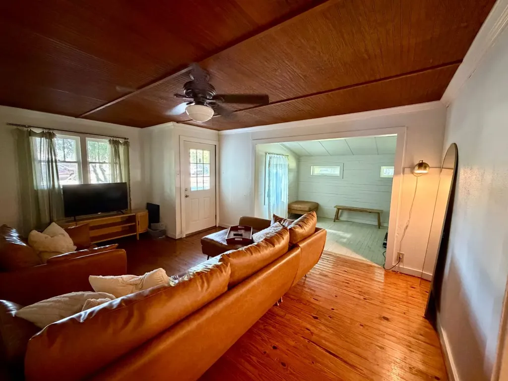 717 Morphy Avenue Fairhope AL 36532