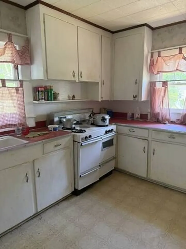 98 Desoto Drive Whatley AL 36482