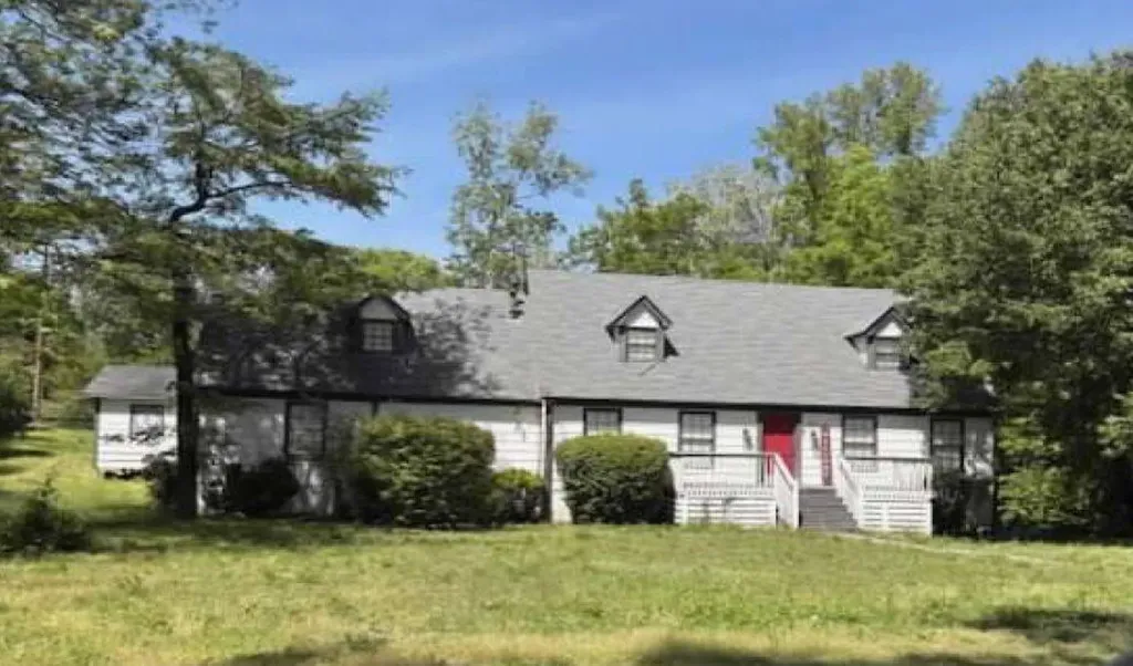 2205 Pioneer Drive Hoover AL 35226