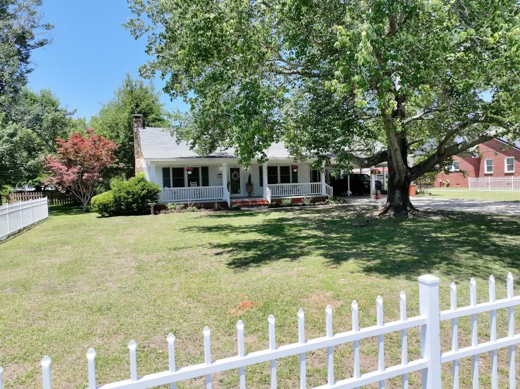 501 Portis Avenue Jackson AL 36545