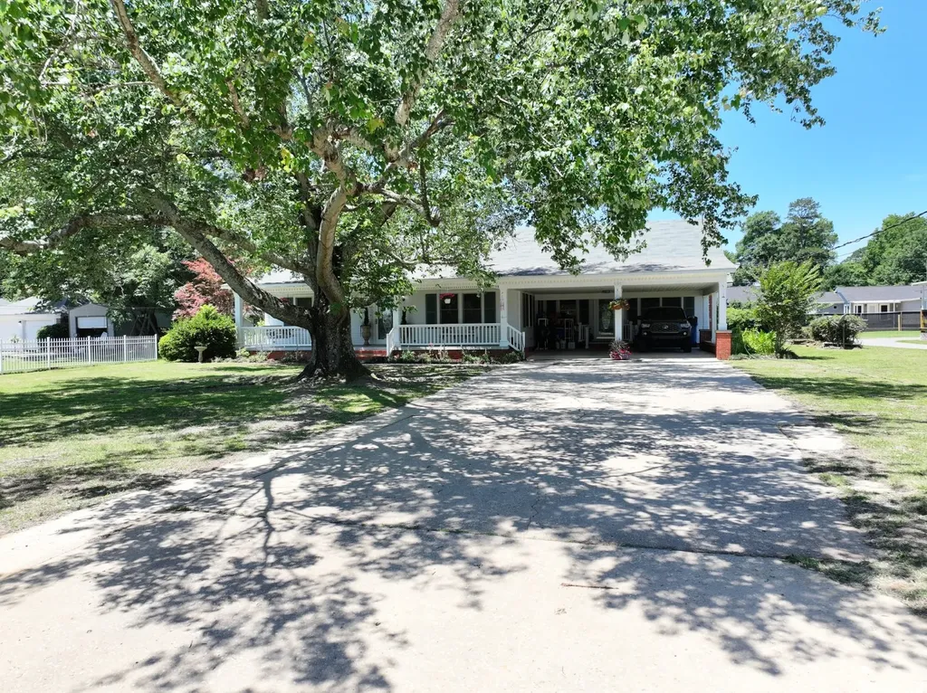 501 Portis Avenue Jackson AL 36545