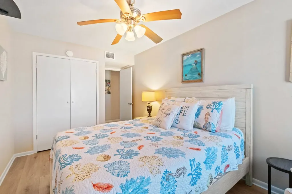 407 W Beach Boulevard Gulf Shores AL 36542