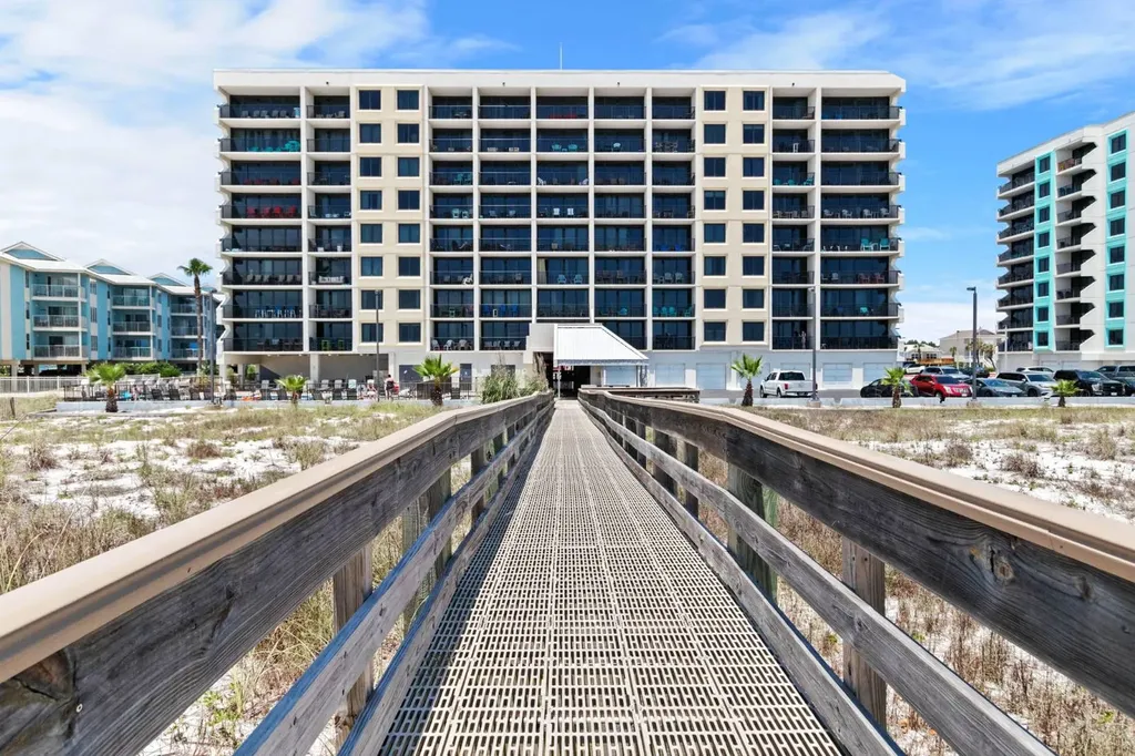 407 W Beach Boulevard Gulf Shores AL 36542