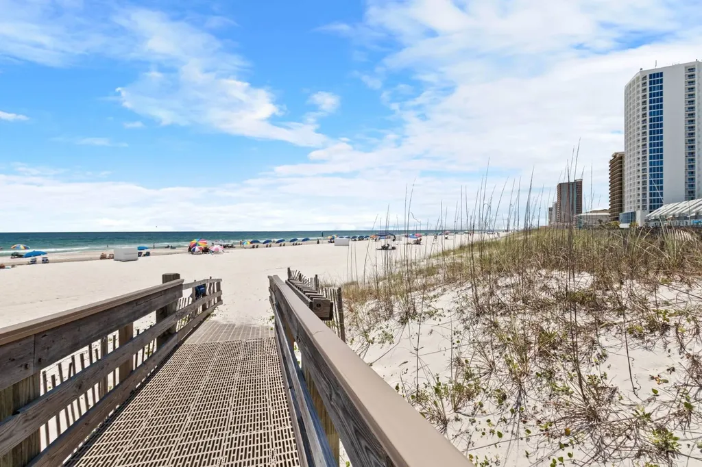 407 W Beach Boulevard Gulf Shores AL 36542