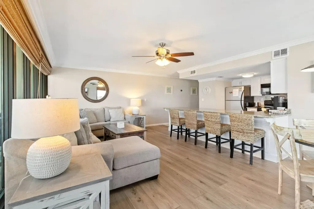 407 W Beach Boulevard Gulf Shores AL 36542