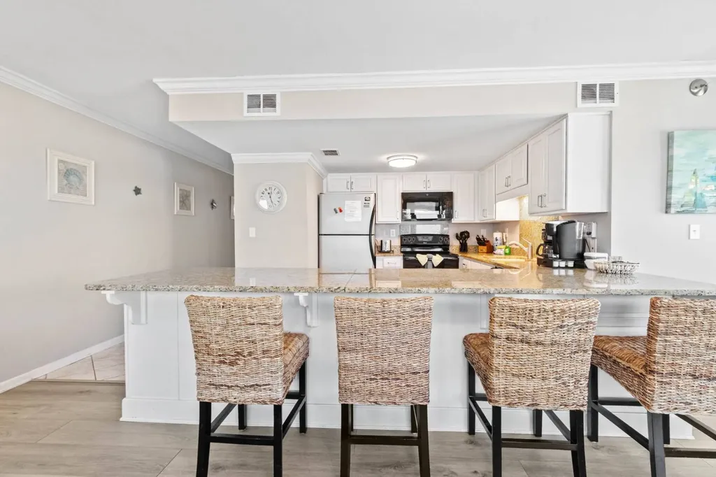 407 W Beach Boulevard Gulf Shores AL 36542