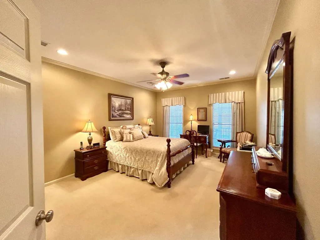139 Old Hickory Drive Florence AL 35630