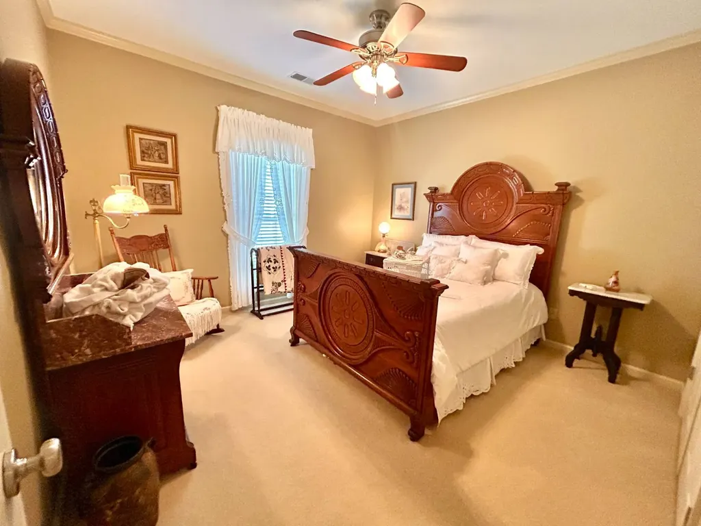 139 Old Hickory Drive Florence AL 35630