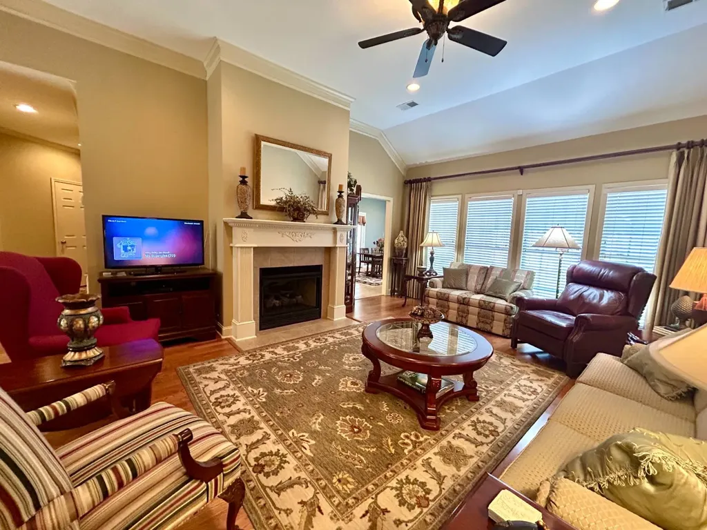 139 Old Hickory Drive Florence AL 35630