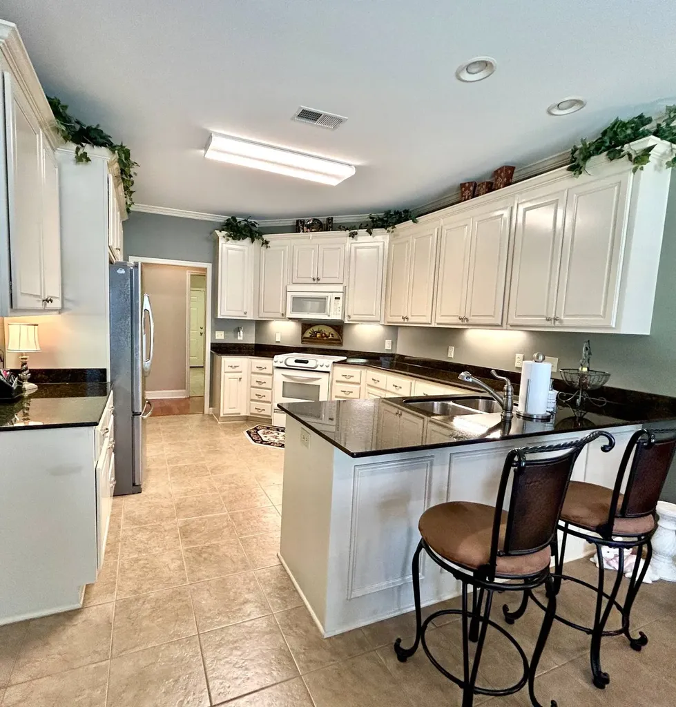 139 Old Hickory Drive Florence AL 35630