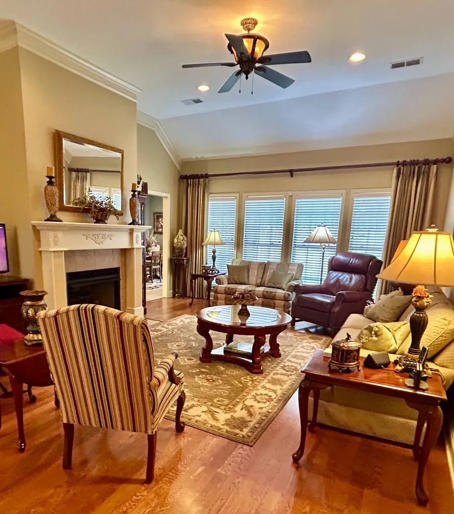 139 Old Hickory Drive Florence AL 35630