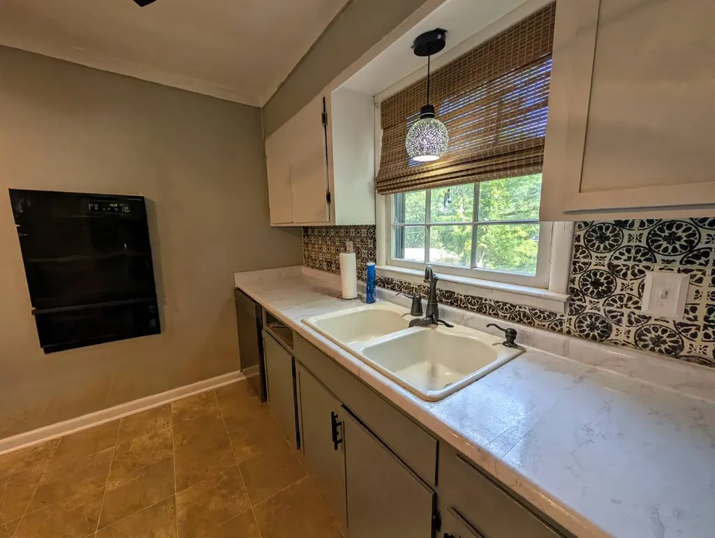 103 Buena Vista Circle Gadsden AL 35904