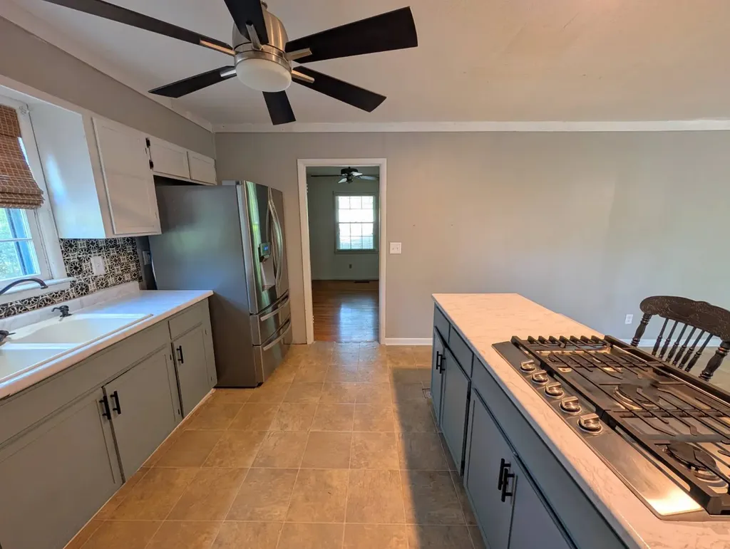 103 Buena Vista Circle Gadsden AL 35904