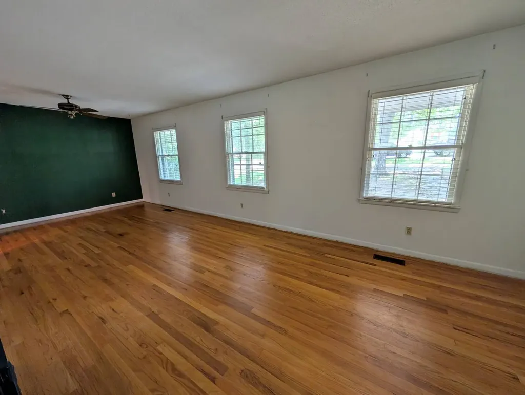 103 Buena Vista Circle Gadsden AL 35904