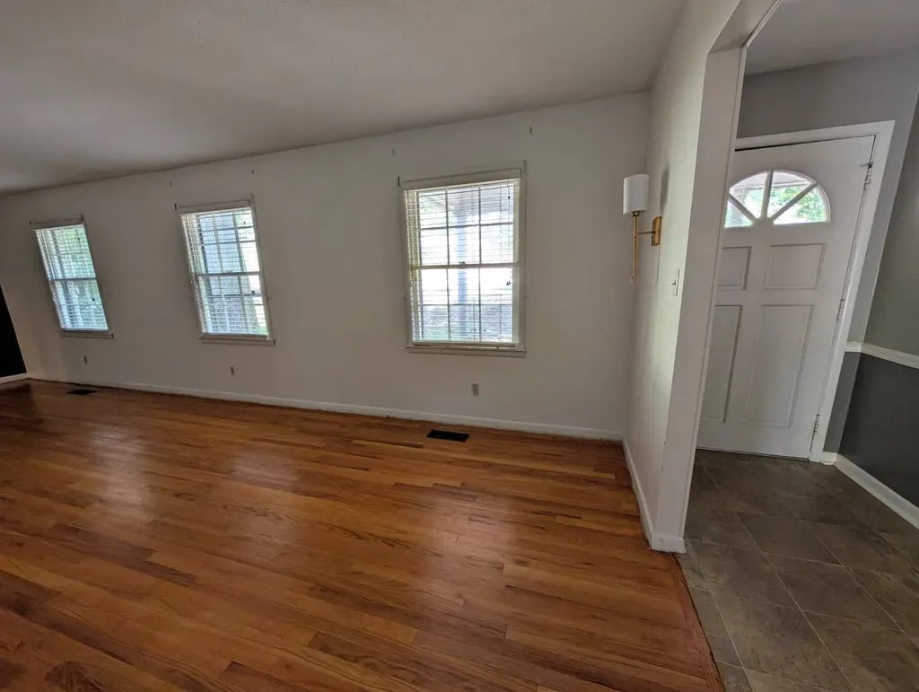 103 Buena Vista Circle Gadsden AL 35904