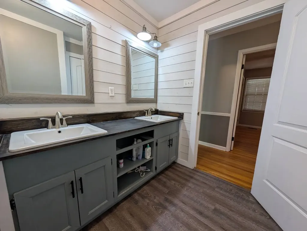 103 Buena Vista Circle Gadsden AL 35904
