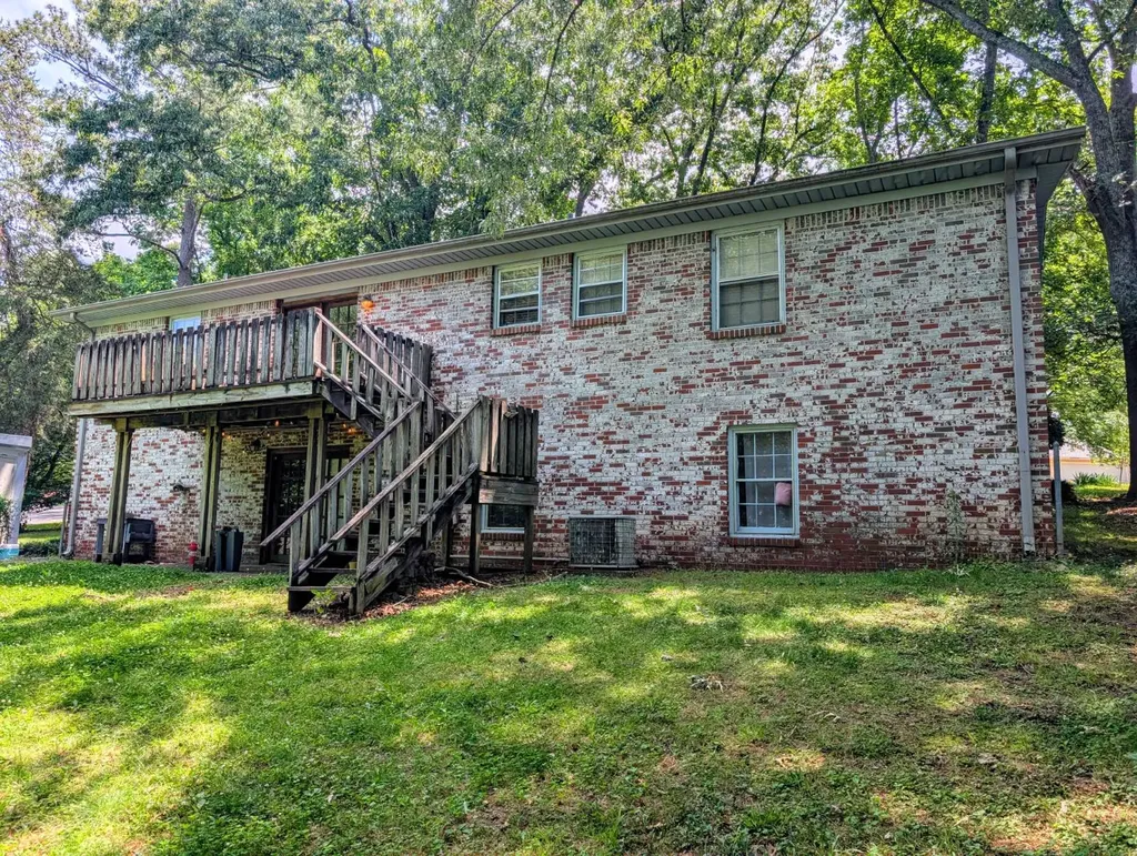 103 Buena Vista Circle Gadsden AL 35904