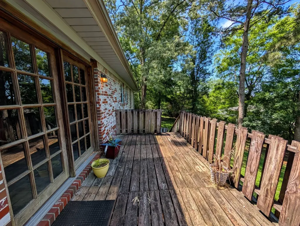 103 Buena Vista Circle Gadsden AL 35904