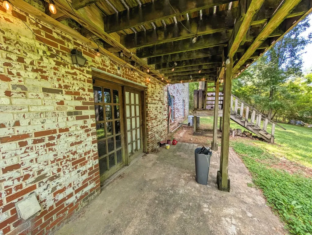 103 Buena Vista Circle Gadsden AL 35904