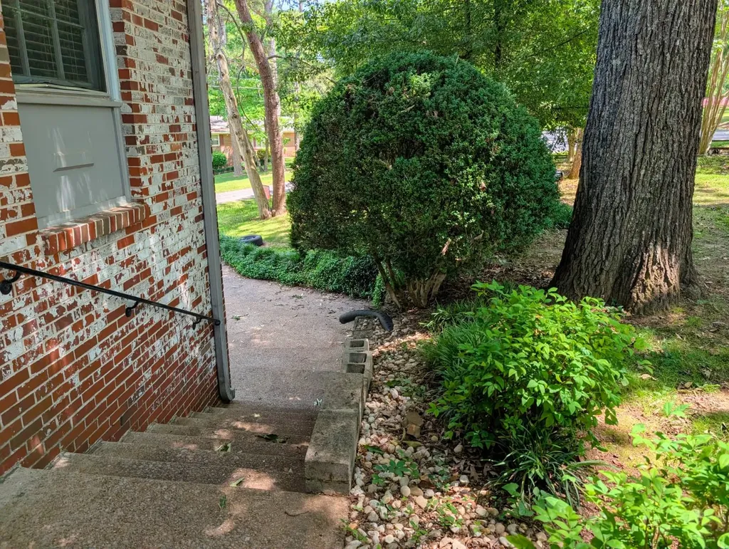 103 Buena Vista Circle Gadsden AL 35904